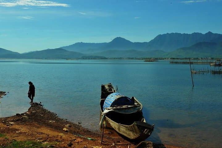 Tam Giang Lagoon Sunrise and Sunset Boat Tour from Hue photo 3