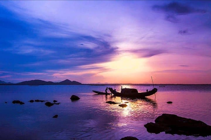 Tam Giang Lagoon Sunrise and Sunset Boat Tour from Hue photo 6