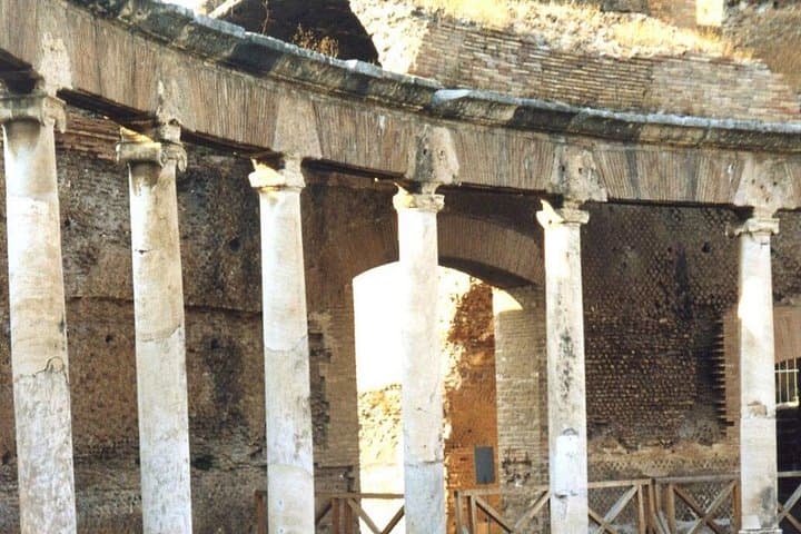 Tivoli Day Trip: Villa Adriana & Villa d'Este Full-Day Tour from Rome photo 4