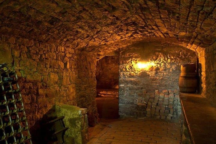 Underground City of the Dead Tour: Explore Edinburgh's South Bridge Vaults photo 6