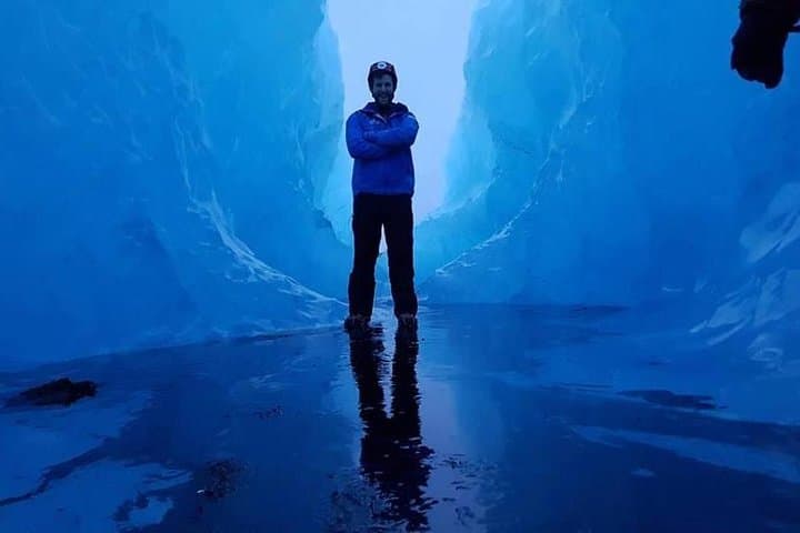Crystal Blue Ice Cave Adventure: Super-Jeep Trip to Vatnajökull's Blue Ice Caves photo 5
