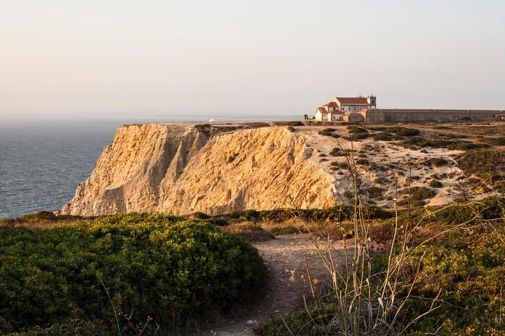 Arrábida Full-Day Private Tour: Sesimbra, Muscatel Wine & Cabo Espichel Sunset photo 4