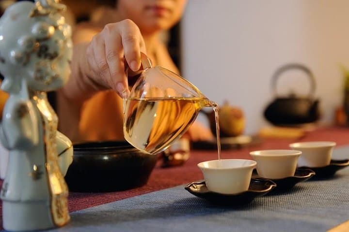 Private 3-Hour Beijing Hutong Walking Tour with Drum Tower Show & Tea Tasting photo 6