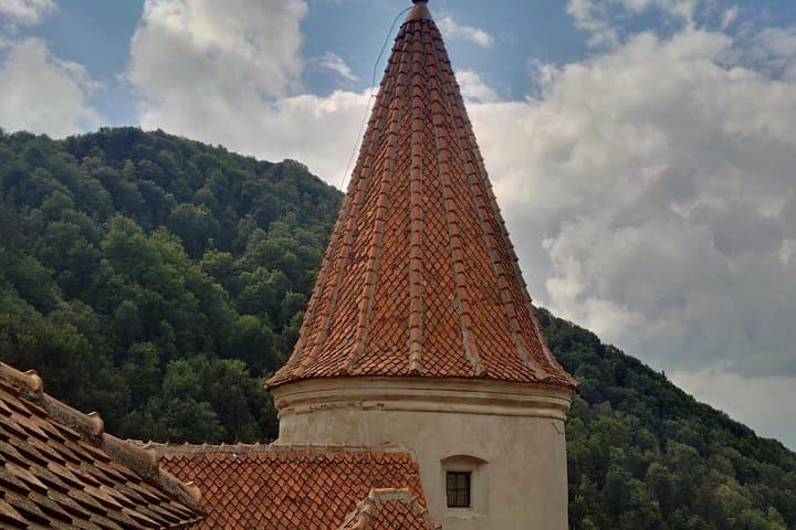 From Dracula's Keep to Saxon Strongholds: Bran Castle & Fortified Churches Day Tour from Brasov photo 2