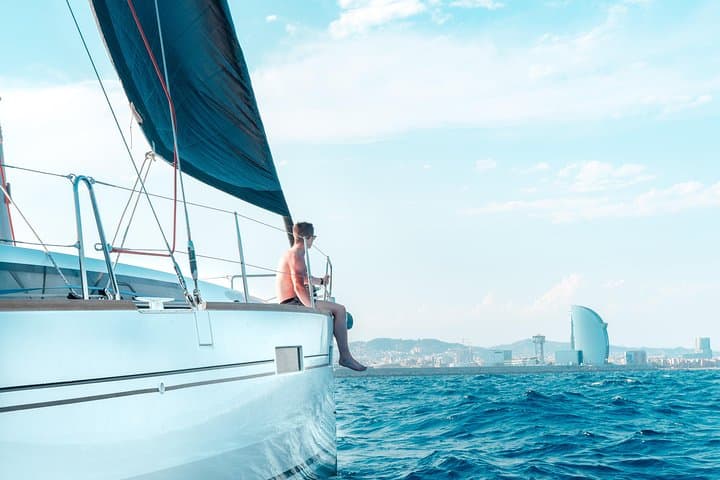 Barcelona 2-Hour Coastal Sail — Small-Group Yacht Cruise from Port Vell photo 1