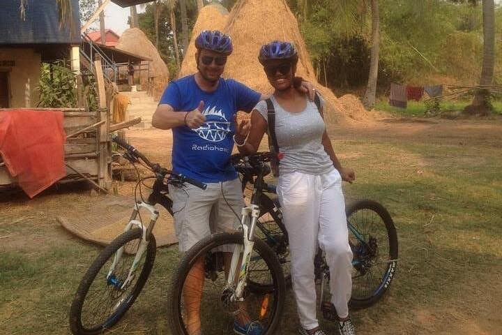 Siem Reap Countryside Cycling: Private 15km Off-Road & Sunset Ride photo 6