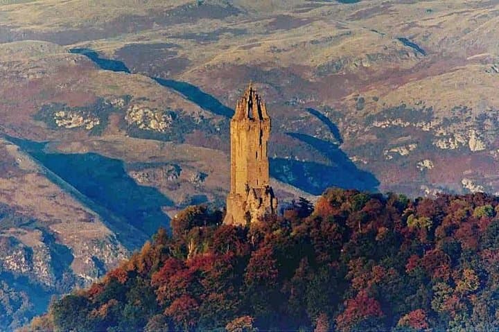 Stirling Castle and Loch Lomond Day Tour from Edinburgh