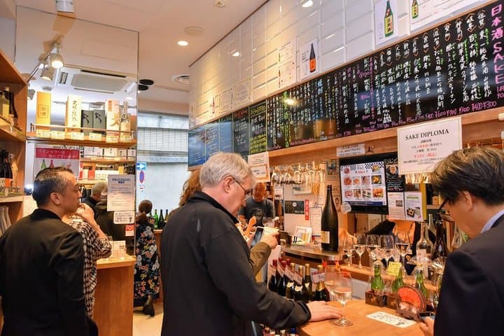 5-Hour Haneda Layover: Private Car Tour with Local Japanese Guide in Tokyo photo 2