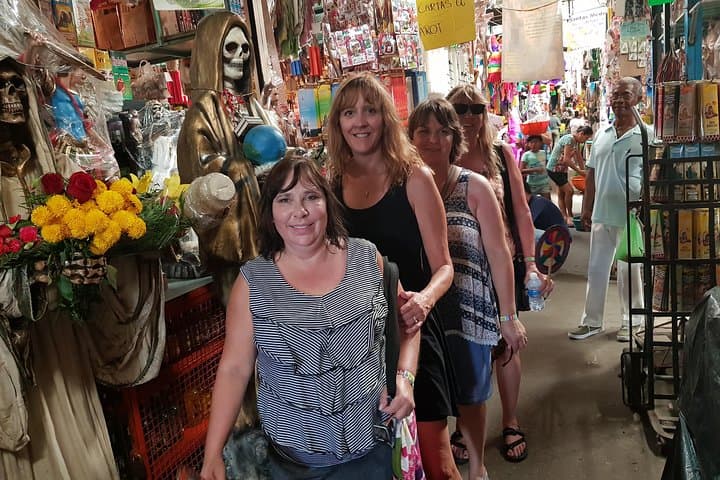 Acapulco Flavors: Market-to-Table Cooking Class with Tequila & Mezcal Tastings photo 5