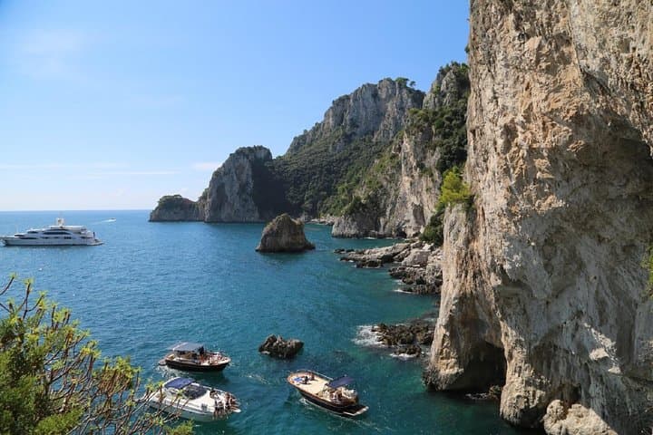 Capri Boat Tour from Positano: Day Trip with Lunch, Drinks & Swim photo 3