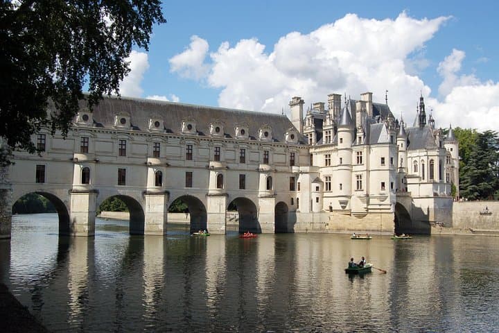 Loire Valley Castles Day Trip: Chambord, Cheverny & Chenonceau from Paris photo 4