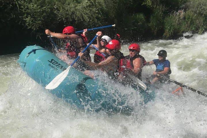 Rogue River Thrill Seeker: Kayak and Raft Adventure from Ashland photo 6