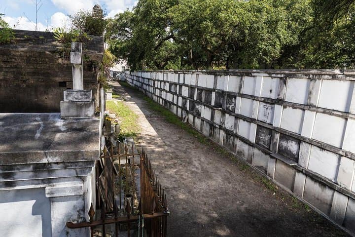 Private New Orleans History Tour with a 7th-Generation Local Guide photo 5