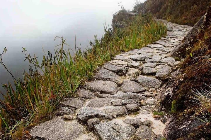 Inca Trail Express: 5-Day Short Trek to Machu Picchu & Wiñay Wayna photo 4