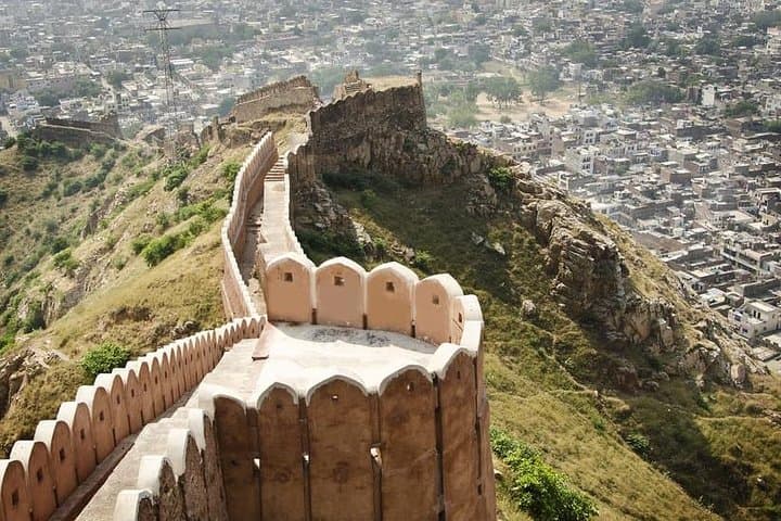Delhi to Jaipur by Train: A Private Day Tour to Amber Fort, Hawa Mahal & Jal Mahal photo 5