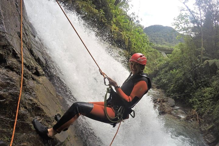 Cashaurco Canyoning: Extreme Gorge Adventure Near Baños, Ecuador photo 2
