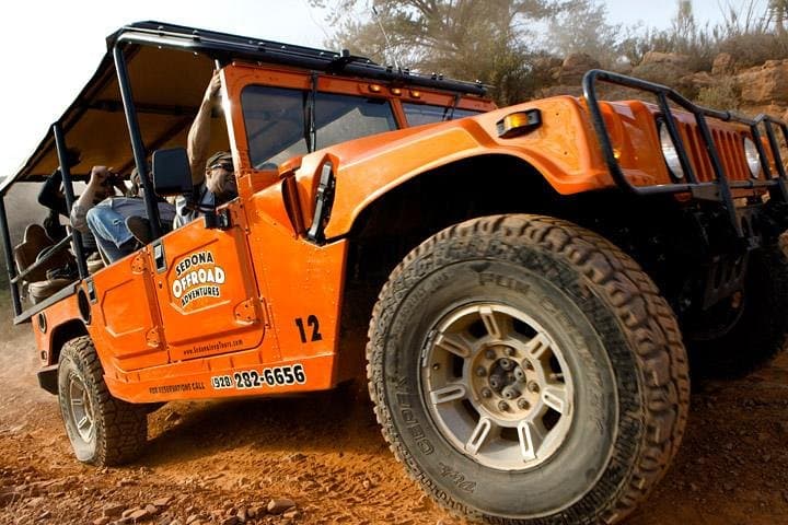Cliff Hanger Hummer: Sedona 4x4 Jeep Tour on the Crack Axle Trail