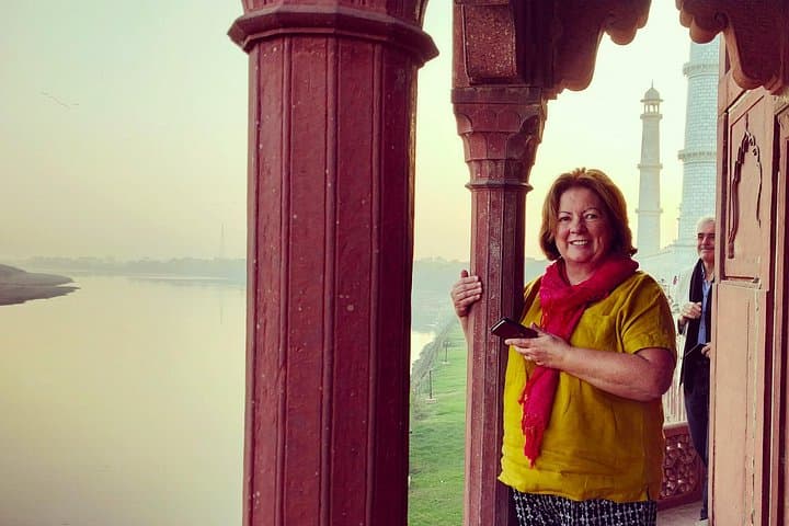 Taj Mahal Sunrise and Sunset: 11-Hour Private Agra Tour with 5-Star Lunch photo 4