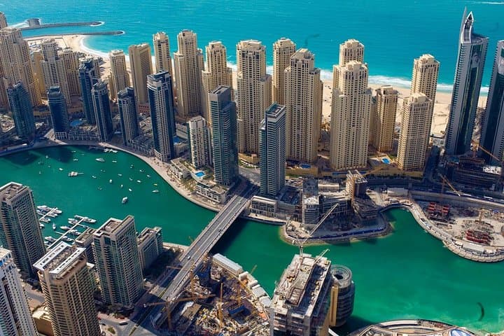 Modern Dubai: Burj Khalifa Views and Dubai Aquarium Discovery photo 5