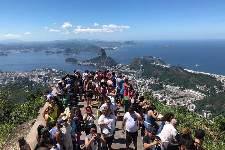 Private Custom Rio de Janeiro City Tour: Sugarloaf, Christ and Beaches photo 3
