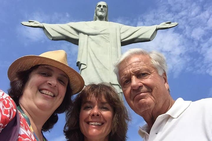 Private Custom Rio de Janeiro City Tour: Sugarloaf, Christ and Beaches photo 5
