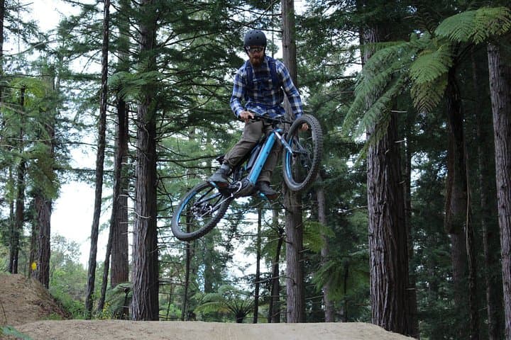 Redwoods E‑Bike Mountain Bike Tour — Rotorua Redwoods Guide photo 2