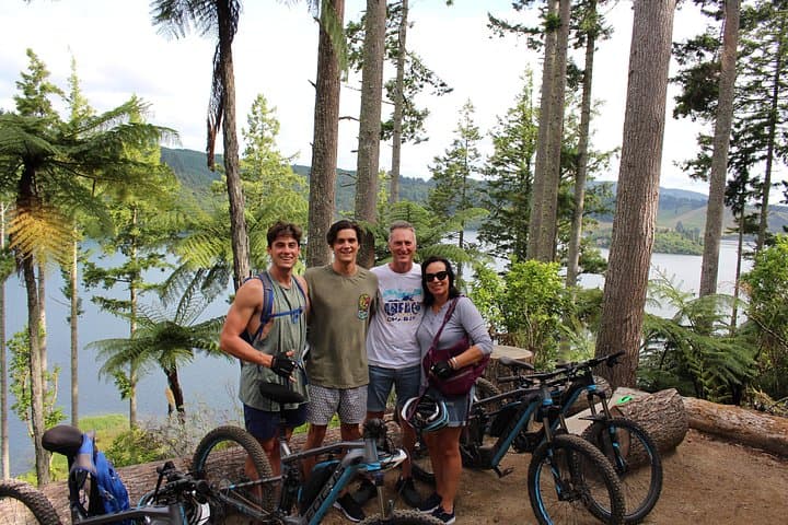 Redwoods E‑Bike Mountain Bike Tour — Rotorua Redwoods Guide photo 3