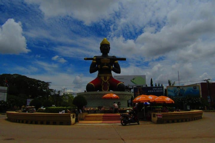 Battambang Full-Day: Bamboo Train, Wat Banan, Killing Caves & Bat Sunset from Siem Reap photo 4
