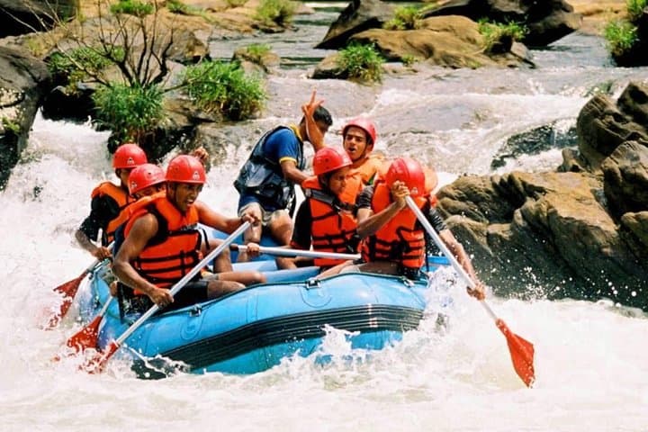 Whitewater Rafting on the Kelani River: Kitulgala Rapids Adventure photo 3
