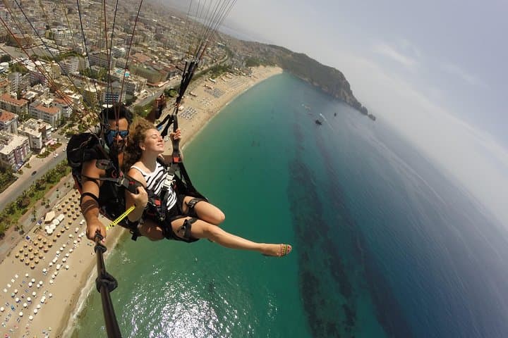 Tandem Paragliding Over Alanya: Flight From the Taurus to Cleopatra Beach photo 3