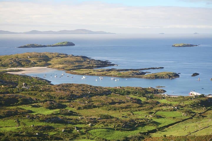 Exploring Ireland’s Classic Ring of Kerry and Hidden Skellig Ring: A Scenic Coastal Journey