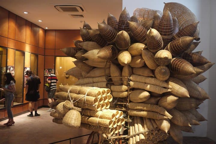 Northern Vietnam 5-Day Hanoi and Halong Bay Tour — 4 Nights of City Sights and Cruise photo 4