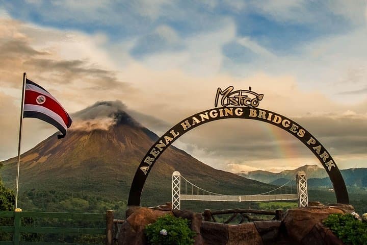 Arenal Hanging Bridges and La Fortuna Waterfall: Half-Day Rainforest Walk with Lunch photo 2