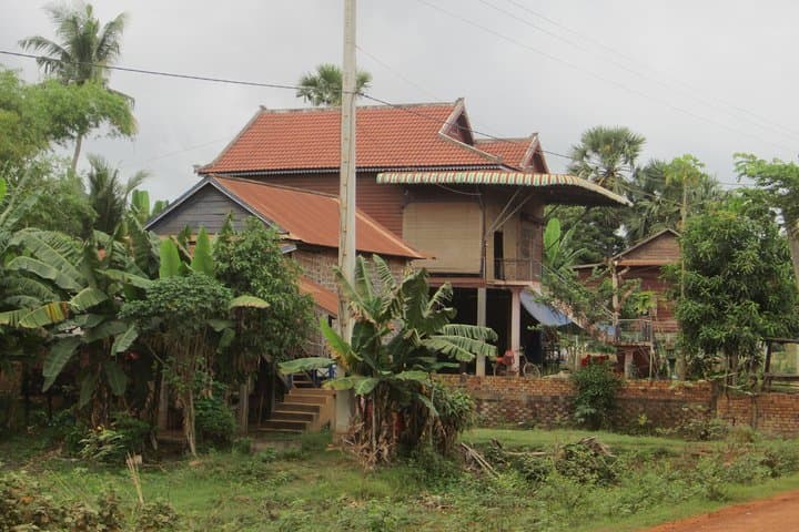 Siem Reap Countryside & Mechrey Floating Village Day Tour — Rice Fields, Villages & Tonle Sap Cruise photo 6