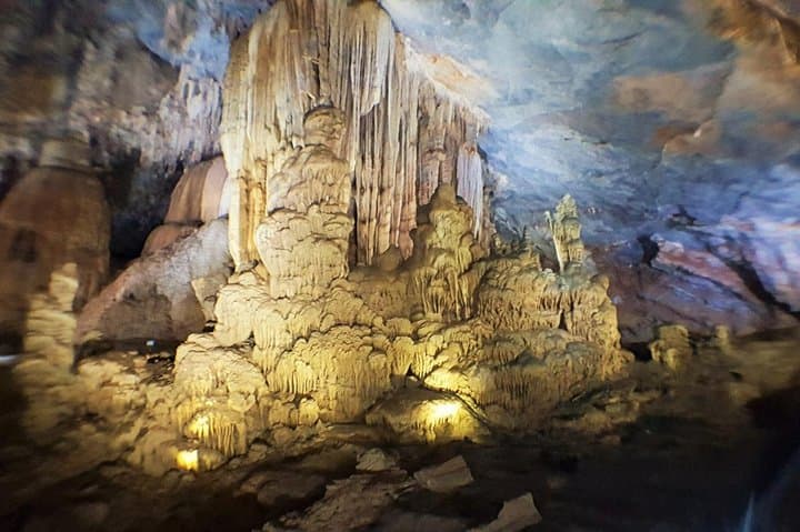 Paradise Cave & Dark Cave Tour, Phong Nha — Caving, Zipline and Mud Baths photo 4