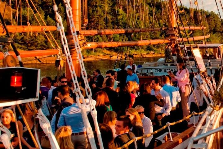 Oslo Fjord Evening Cruise: Sailing Ship Shrimp Buffet on the Oslo Waterfront photo 4