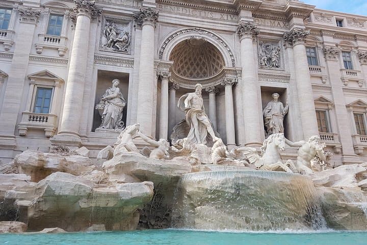 Morning Walk Through Rome: Spanish Steps, Trevi Fountain, Pantheon & Piazza Navona photo 3