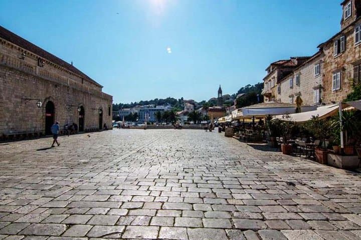Speedboat Tour to Hvar, Brač & Šolta from Split — Pakleni Islands, Snorkel & Beaches photo 6