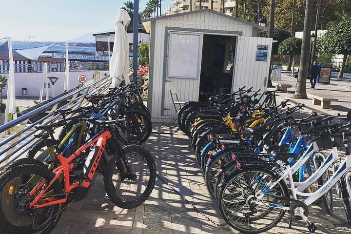 Marbella Bike City Tour: Old Town, Puerto Banús & Coastal Sights photo 3