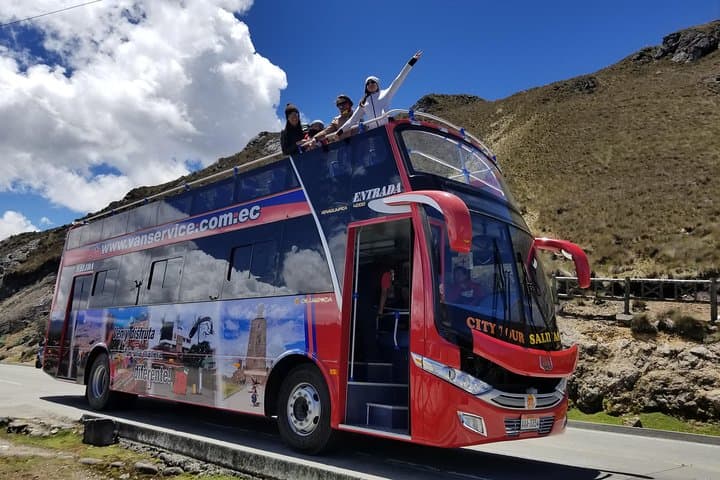 Cajas National Park Excursion from Cuenca: Toreadora Lagoon Walk & Double-Decker Bus photo 6