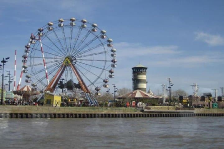Parque de La Costa Day Trip: Tigre Amusement Park & Delta Catamaran photo 6