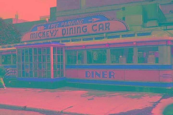 St Paul Skyway Food Tour: Historic Downtown Tastings & Craft Beer Walk photo 3