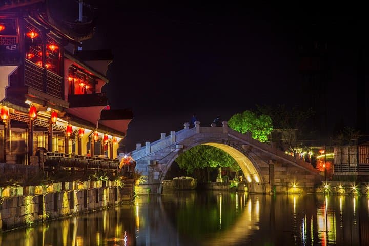 Moonlit Xitang: Private Night Tour from Shanghai photo 5