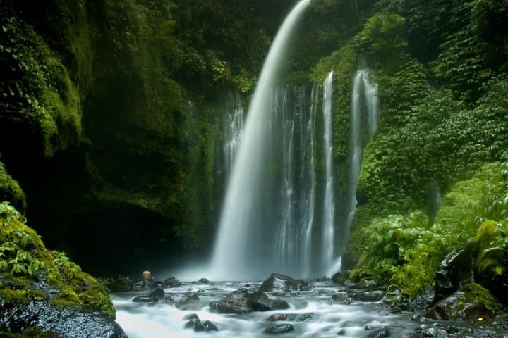 Lombok Waterfall Day Tour — Sendang Gile, Senaru Village & Malimbu Beach photo 2