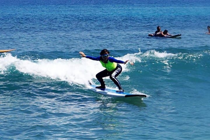 Lombok Surfing School — Learn to Surf in Senggigi’s Warm Waves photo 5