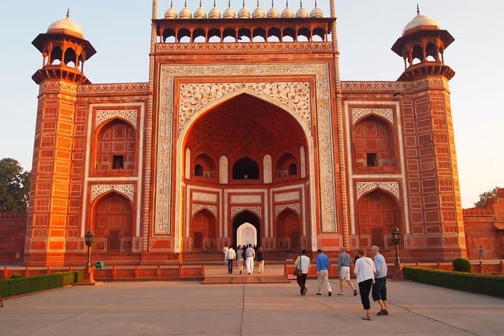 Fatehpur Sikri Private Half‑Day Tour: Explore Akbar's Red Sandstone Capital photo 2