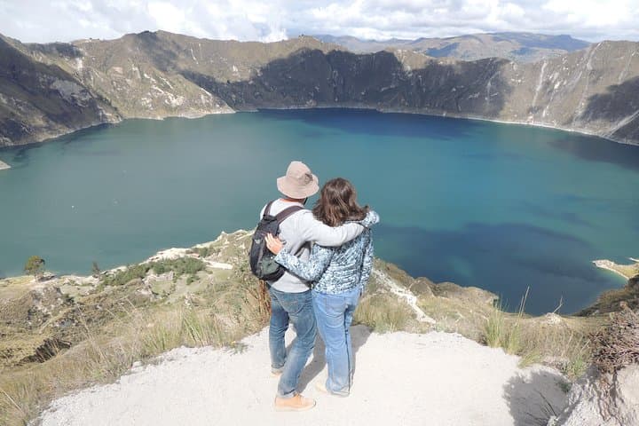 Hike Quilotoa Crater Lake: Private Day Tour from Quito photo 2