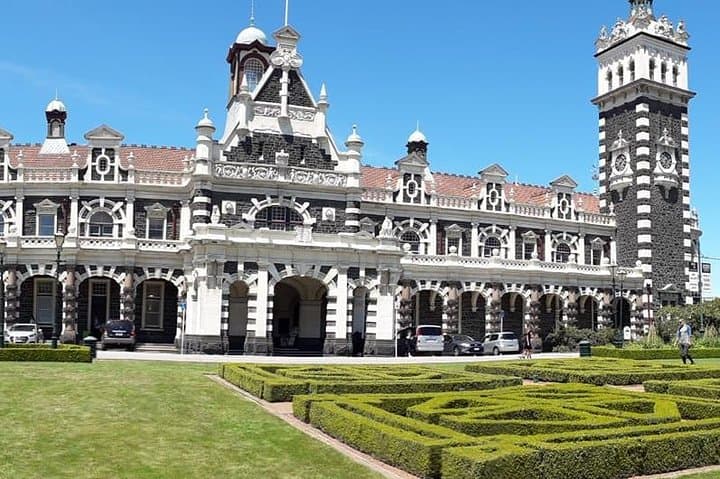 Half-Day Private Dunedin City & Otago Peninsula Scenic Tour photo 2