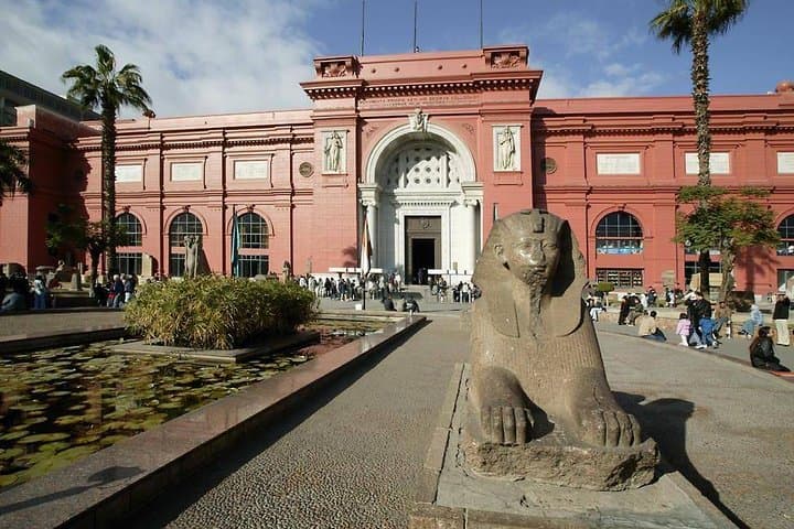 Fly to Cairo: Private Day Tour to the Pyramids and Egyptian Museum photo 4