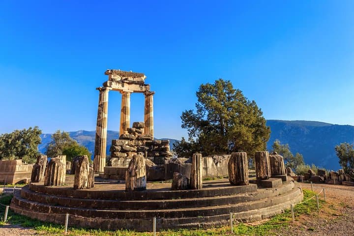 Delphi & Meteora 2-Day Private Tour from Athens: Oracle, Monasteries & Scenic Drive